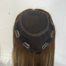 Load image into Gallery viewer, Silk topper/ European hair/Jewish wig
